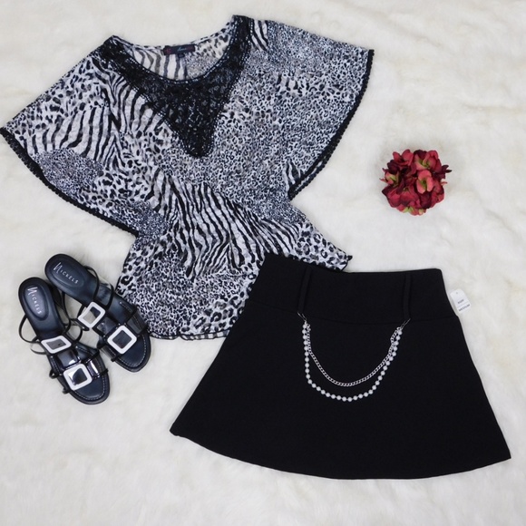 Zoey Beth Black A-line Mini Skirt Juniors Size M 7/9 Stretch Whimsigoth Grunge - Picture 2 of 6